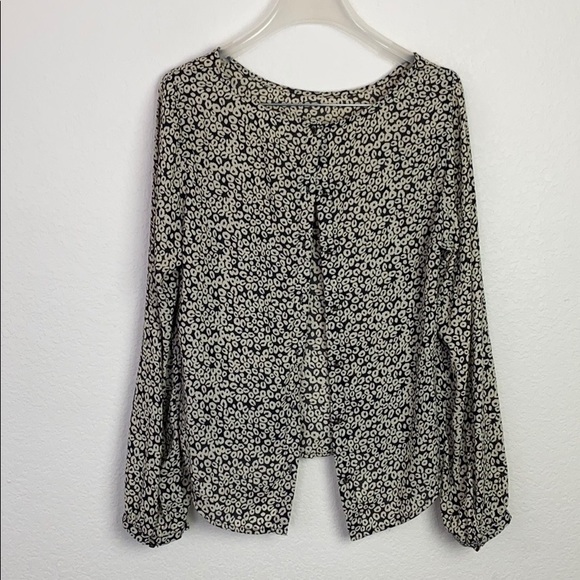 Forever21 Print Crop Back Button Top - Picture 4 of 8